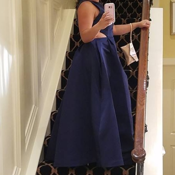 Halston Heritage Evening Gown Sz 12 - Picture 6 of 6